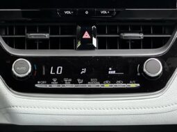 New 2025 Toyota Corolla SE FWD full