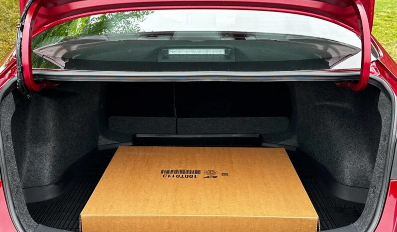 New 2025 Toyota Corolla SE FWD full