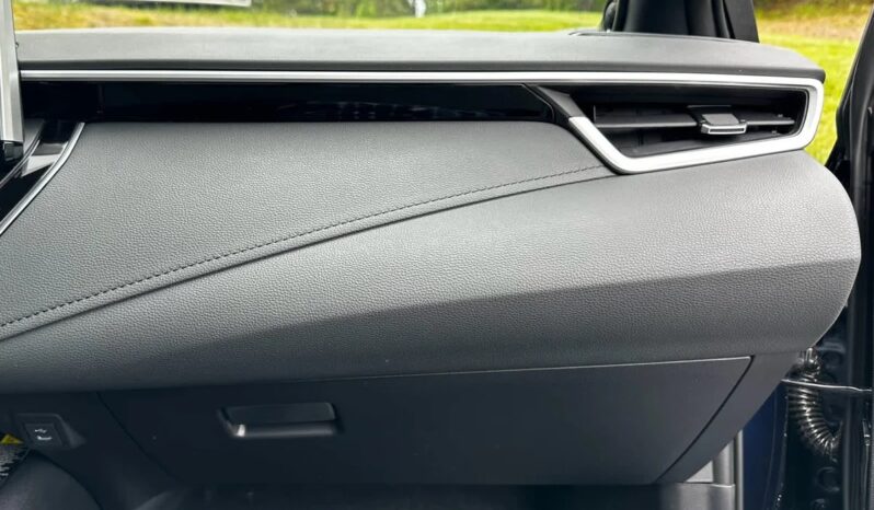 New 2025 Toyota Corolla XSE FWD full
