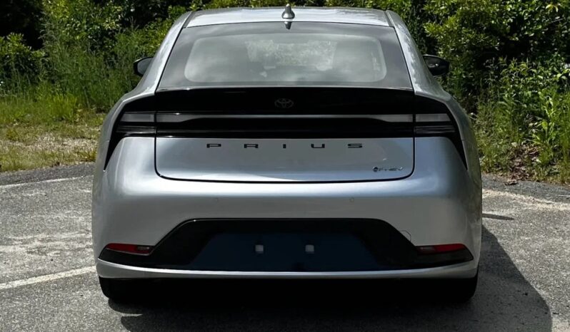 2025 Toyota Prius Plug-In XSE Hybrid full