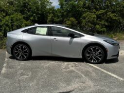 2025 Toyota Prius Plug-In XSE Hybrid full