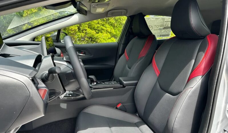 2025 Toyota Prius Plug-In XSE Hybrid full