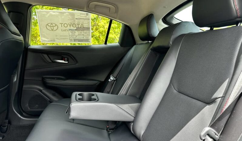 2025 Toyota Prius Plug-In XSE Hybrid full
