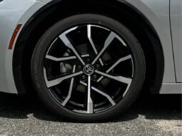 2025 Toyota Prius Plug-In XSE Hybrid full
