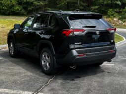 New 2025 Toyota RAV4 XLE AWD full