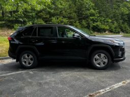 New 2025 Toyota RAV4 XLE AWD full