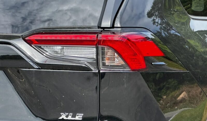 New 2025 Toyota RAV4 XLE AWD full