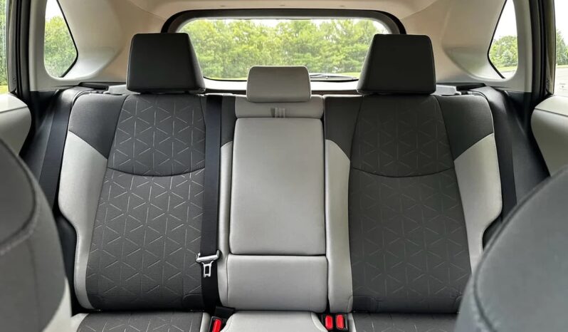 New 2025 Toyota RAV4 XLE AWD full