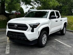 New 2025 Toyota Tacoma SR RWD