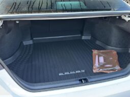 New 2025 Toyota Camry SE 2.5L White full