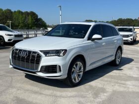 Certified Used 2024 Audi Q7 Premium