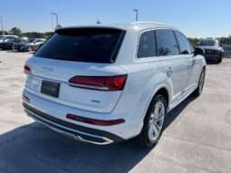 Certified Used 2024 Audi Q7 Premium full