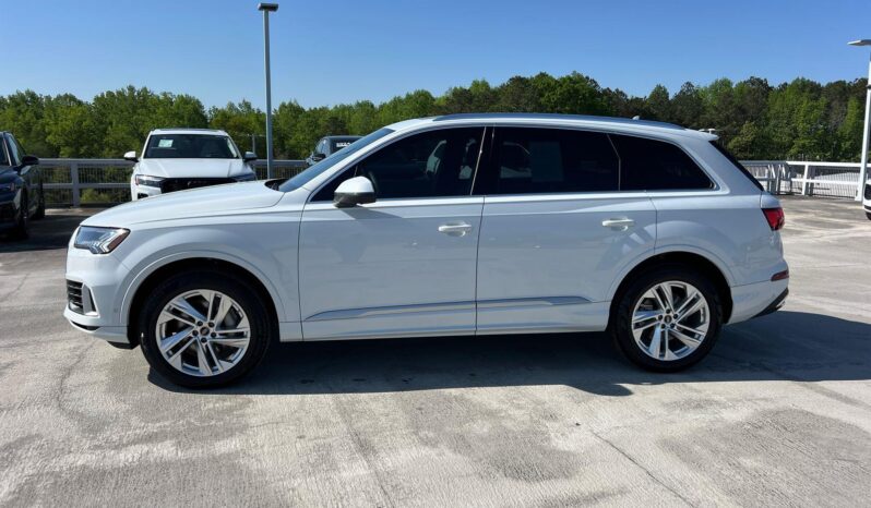 Certified Used 2024 Audi Q7 Premium full
