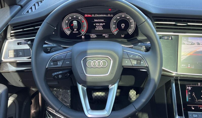Certified Used 2024 Audi Q7 Premium full