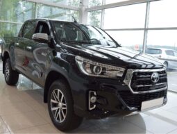 2019 Toyota Hilux 2.4L Double Cabin full