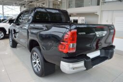 2019 Toyota Hilux 2.4L Double Cabin full