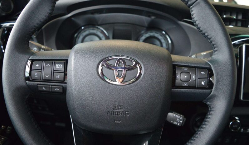 2019 Toyota Hilux 2.4L Double Cabin full