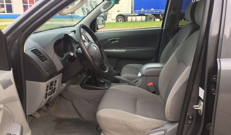 2011 Toyota Hilux Double Cabin full