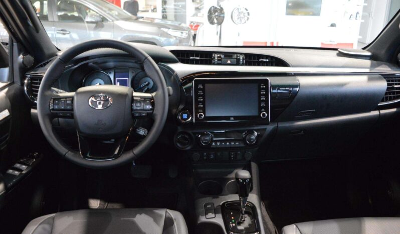 2023 Toyota Hilux 2.8L 4WD full