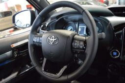 2023 Toyota Hilux 2.8L 4WD full