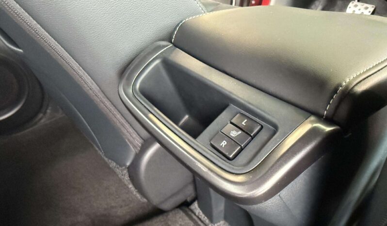 New 2025 Toyota Hilux GR Sport 2.8L 4X4 full