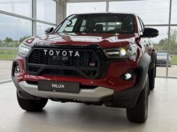 New 2025 Toyota Hilux GR Sport 2.8L 4X4 full