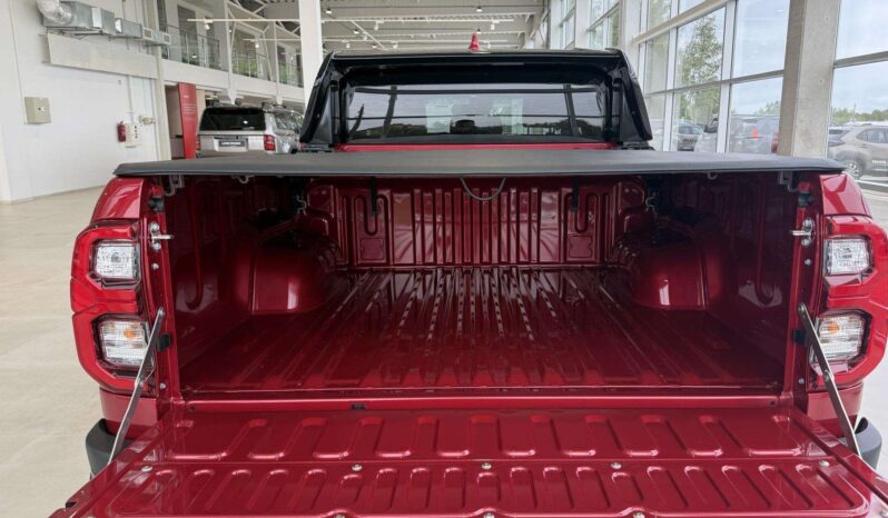 New 2025 Toyota Hilux GR Sport 2.8L 4X4 full