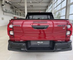 New 2025 Toyota Hilux GR Sport 2.8L 4X4 full