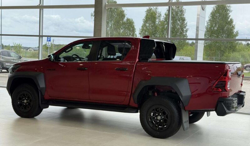 New 2025 Toyota Hilux GR Sport 2.8L 4X4 full