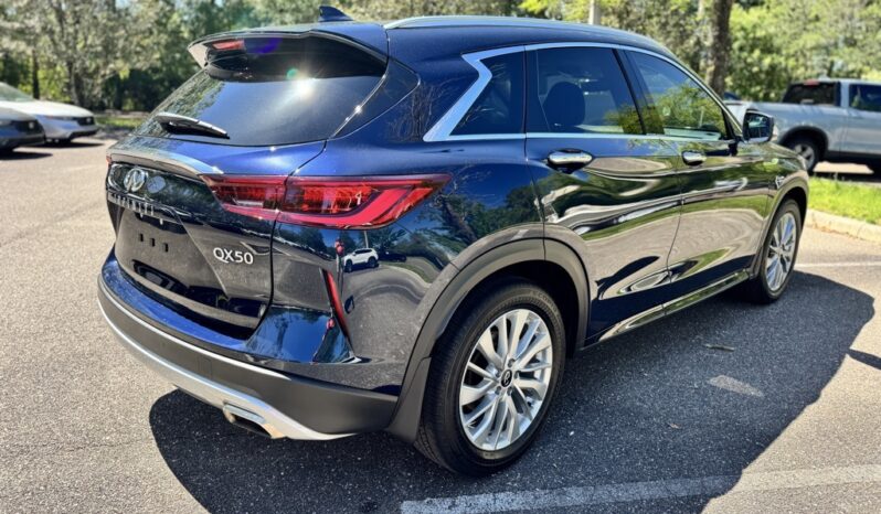 2023 INFINITI QX50 LUXE FWD full