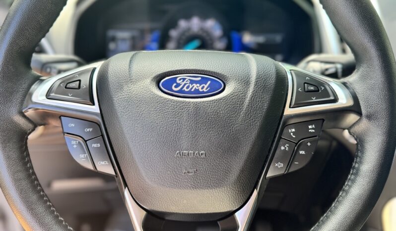 2024 Ford Edge Titanium full