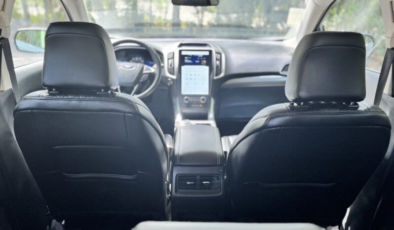 2024 Ford Edge Titanium full