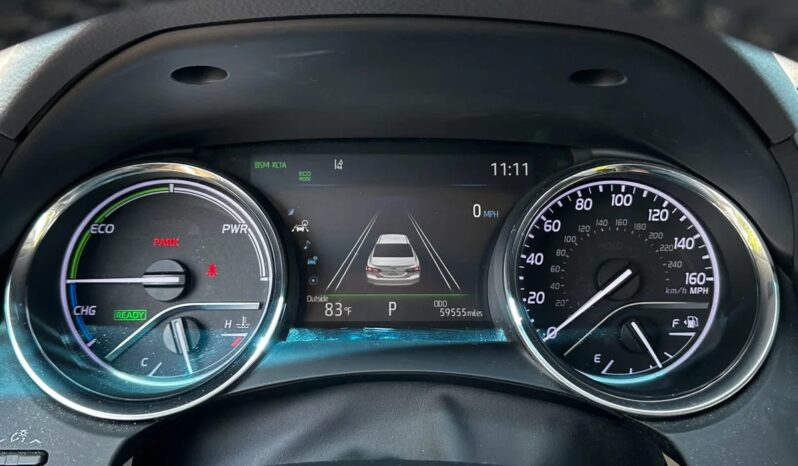 2019 Toyota Camry Hybrid XLE full