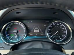 2019 Toyota Camry Hybrid XLE full