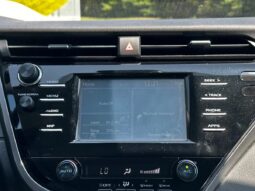 2019 Toyota Camry SE full