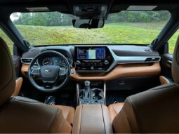 2021 Toyota Highlander Platinum full