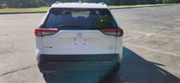 2021 Toyota RAV4 XLE full