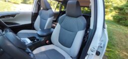 2021 Toyota RAV4 XLE full