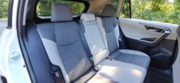 2021 Toyota RAV4 XLE full