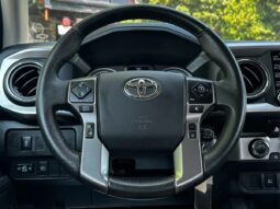 2022 Toyota Tacoma SR5 full