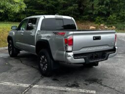 Certified 2022 Toyota Tacoma TRD Off Road full