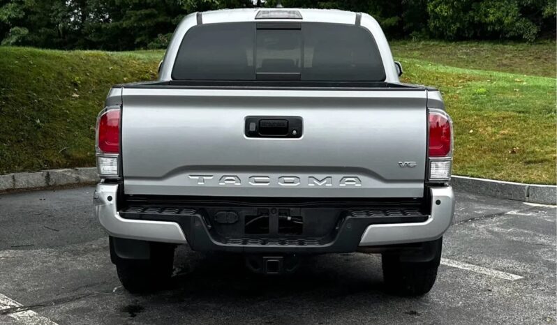 Certified 2022 Toyota Tacoma TRD Off Road full