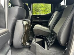 Certified 2022 Toyota Tacoma TRD Off Road full