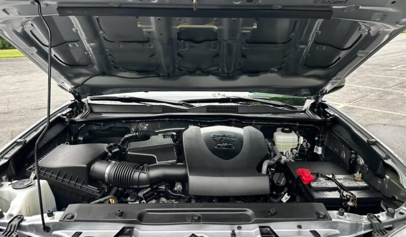 Certified 2022 Toyota Tacoma TRD Off Road full