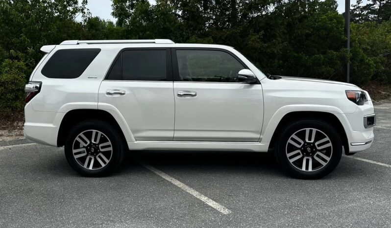 2023 Toyota 4Runner Limited full