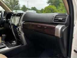 2023 Toyota 4Runner Limited full