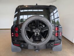 New 2025 Land Rover Defender 110 X-Dynamic SE full