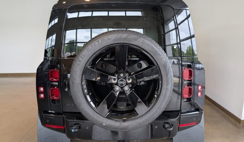 New 2025 Land Rover Defender 110 X-Dynamic SE full