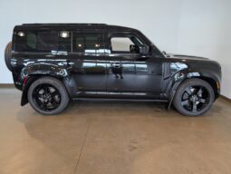 New 2025 Land Rover Defender 110 X-Dynamic SE full