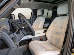 New 2025 Land Rover Defender 110 X-Dynamic SE full